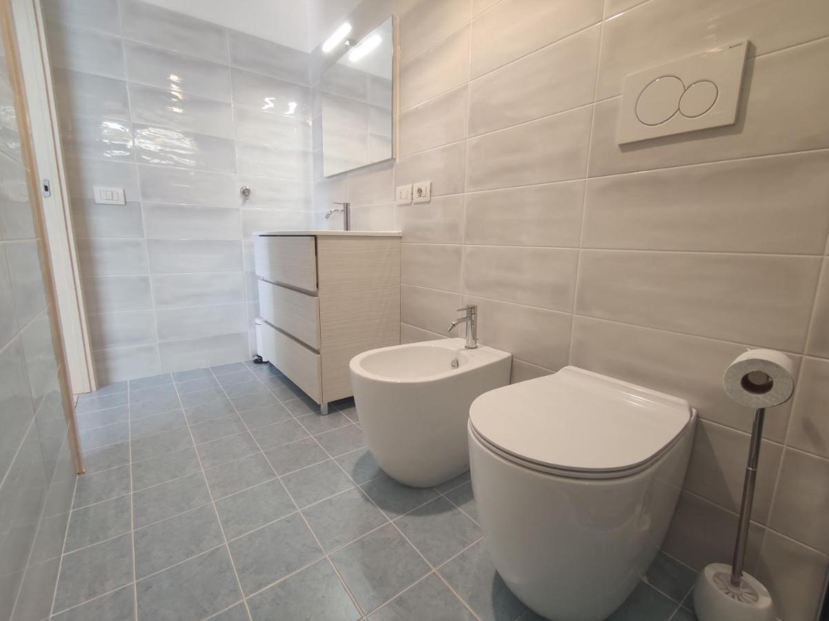 Appartamento L'Azalea - A Due Passi Da Numana Con Grande Terrazzo E Piscina Condominiale Stagionale Сироло Экстерьер фото