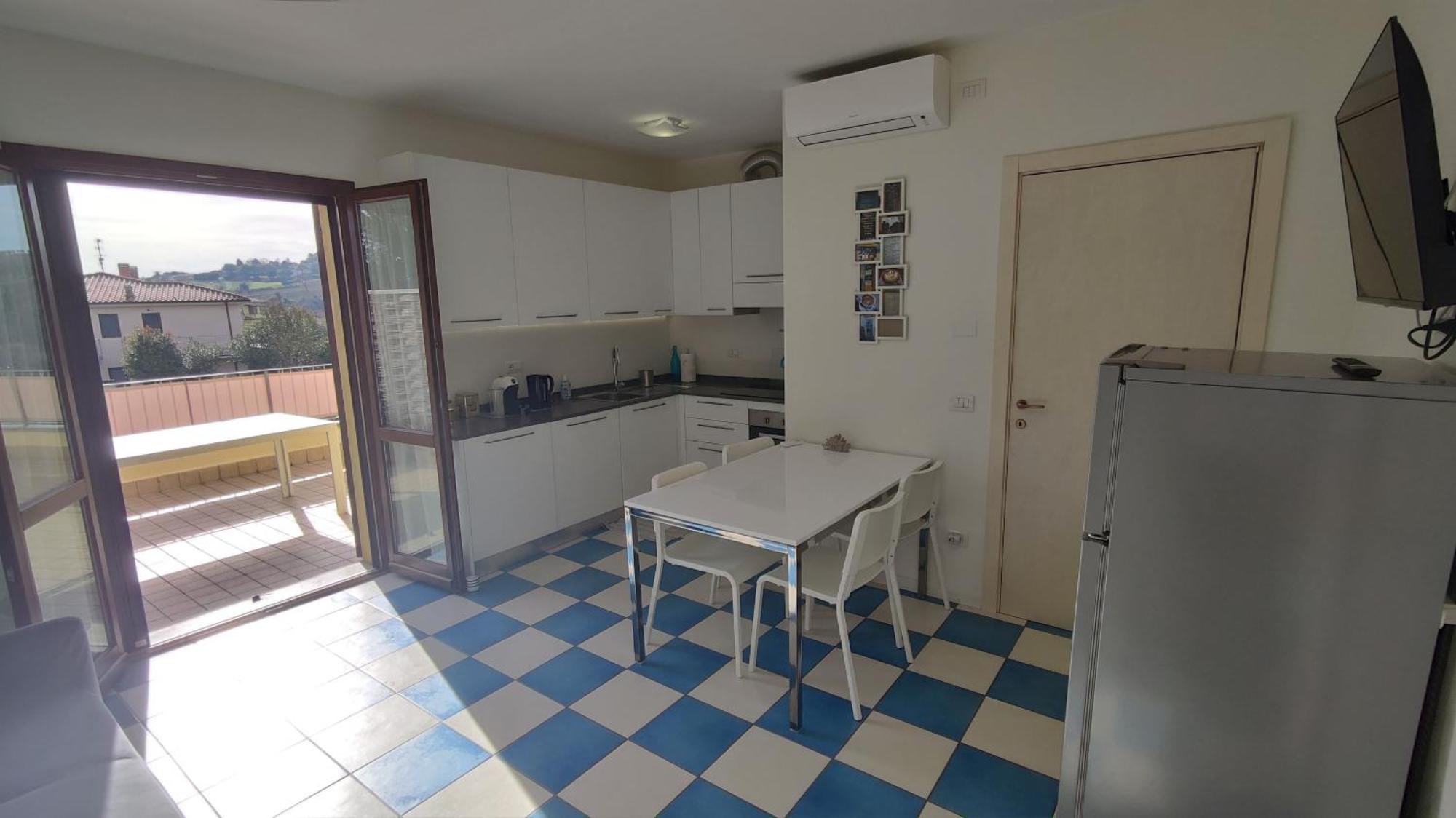 Appartamento L'Azalea - A Due Passi Da Numana Con Grande Terrazzo E Piscina Condominiale Stagionale Сироло Экстерьер фото